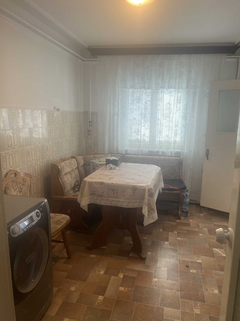 Ap. 2 camere/ et.2/FOCSANI/VN - Poză 4