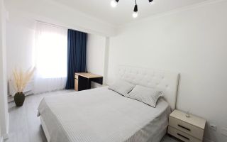 Chirie, apartament, 3 camere, str. Nicolae Testemitanu, Botanica - Poză 1