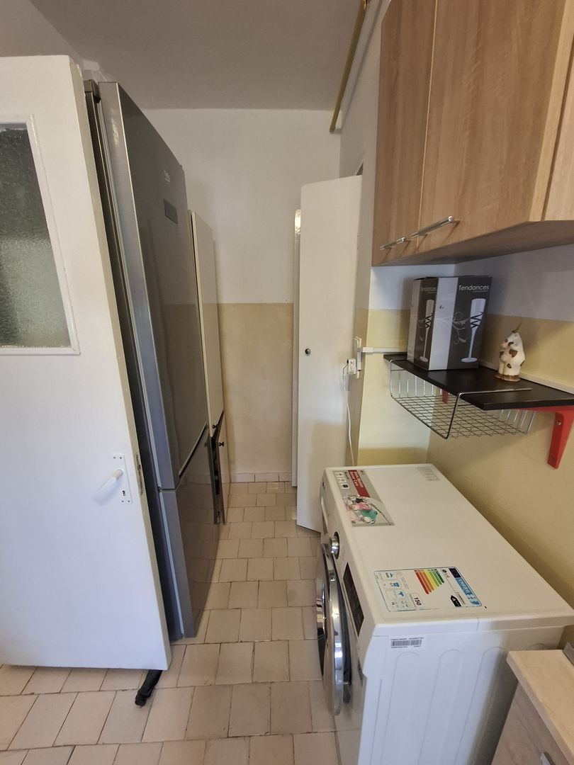 Apartament 2 Cam 9 mai zona Catedralei - Poză 11