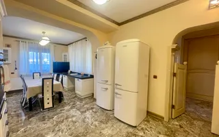 Vila 7 camere**Lake view**Ponton privat**Piscina**Teren 933 MP//Balotesti - Poză 13