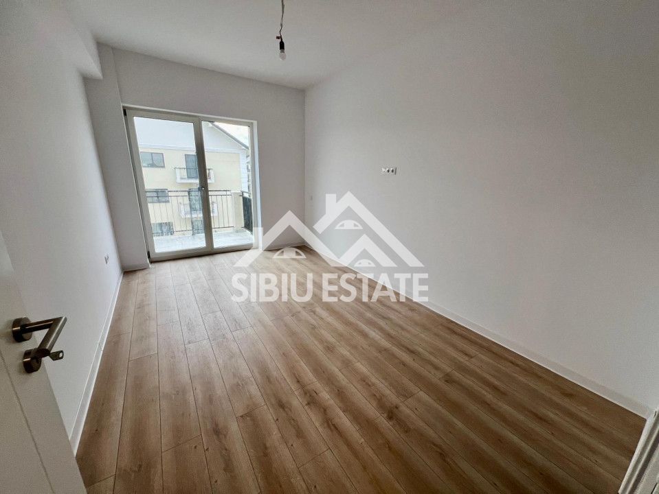Apartament 3 camere, 2 bai  , parcare, boxă, Selimbar - Poză 4