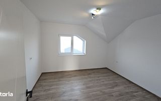 Casă modernă P+M cu vedere panoramică spre lac, Ciurbești, Miroslava - Poză 16