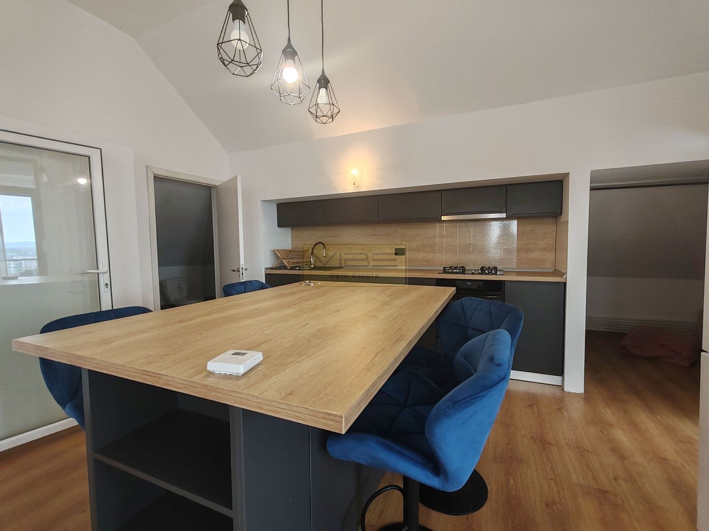 Apartament 5 camere la Vilă-Moara De Vânt! - Poză 3