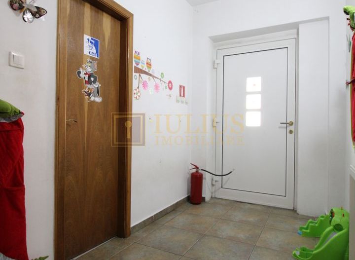 Casa ideala pentru activitati Comerciale. (gradinita, after school, ...) - Poză 13