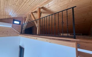 Casa centrala zona Siloz P+M - Poză 16