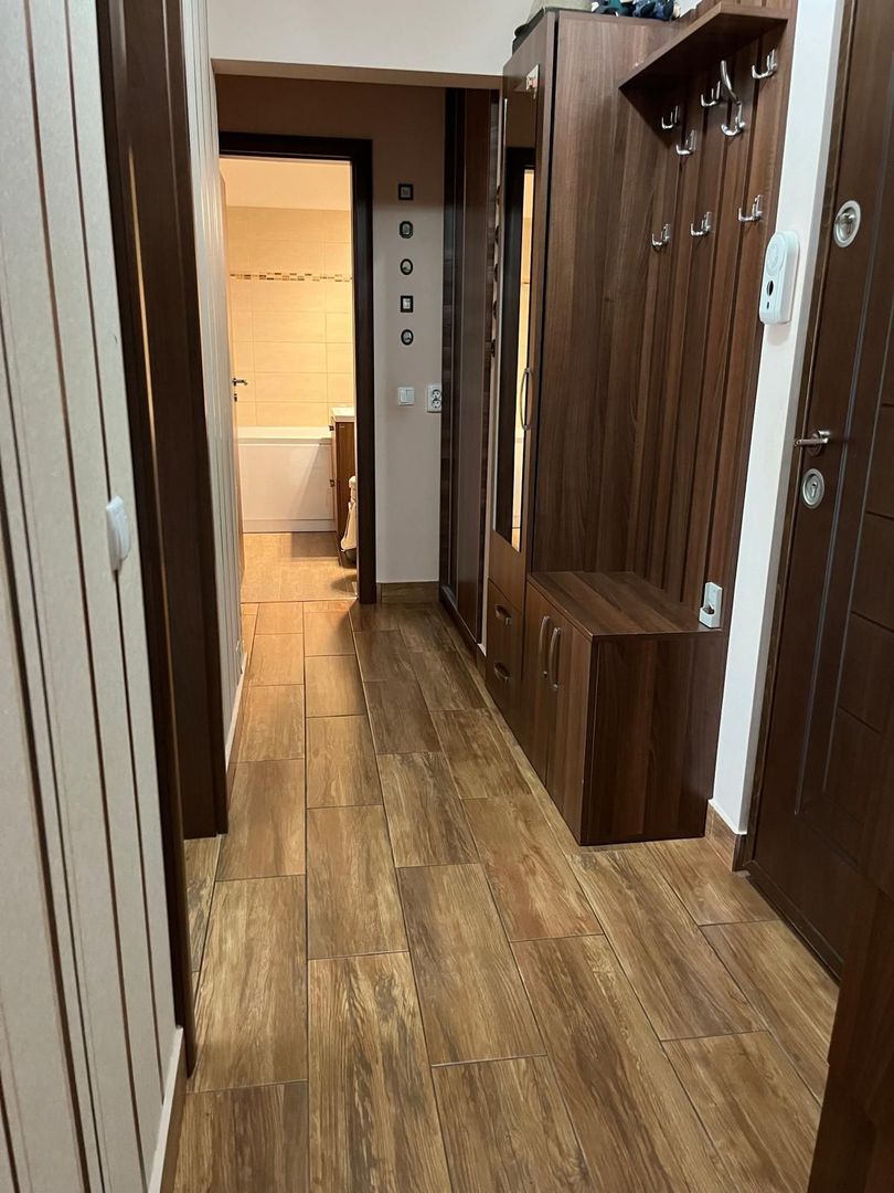 Steaua | 2 Camere | Decomandat | Etaj Intermediar. - Poză 2