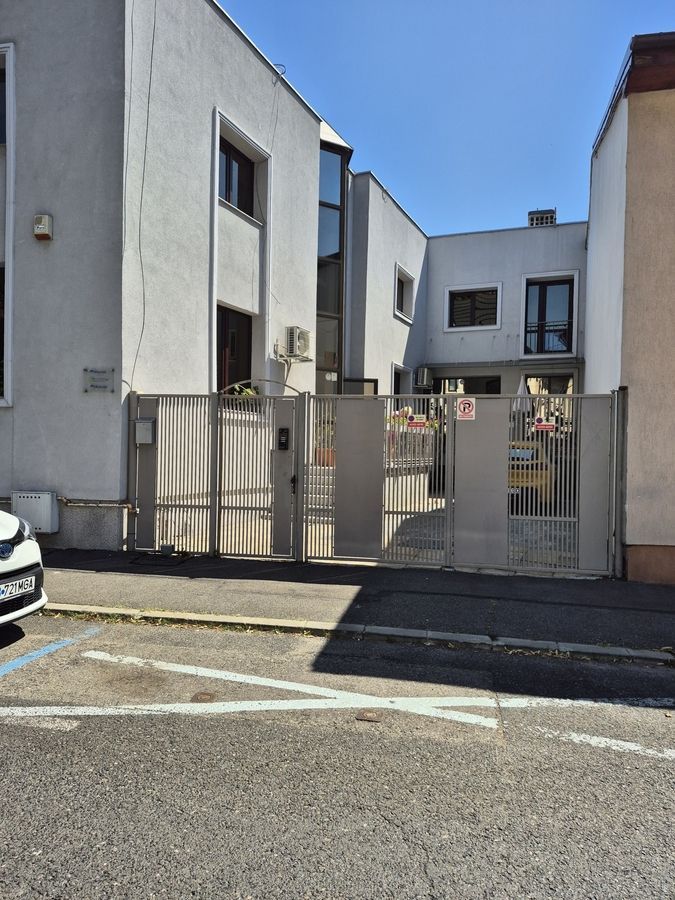 pațiu Ultracentral Premium – Ideal Clinică sau Birou | Piața Victoriei | 350 mp - Poză 1