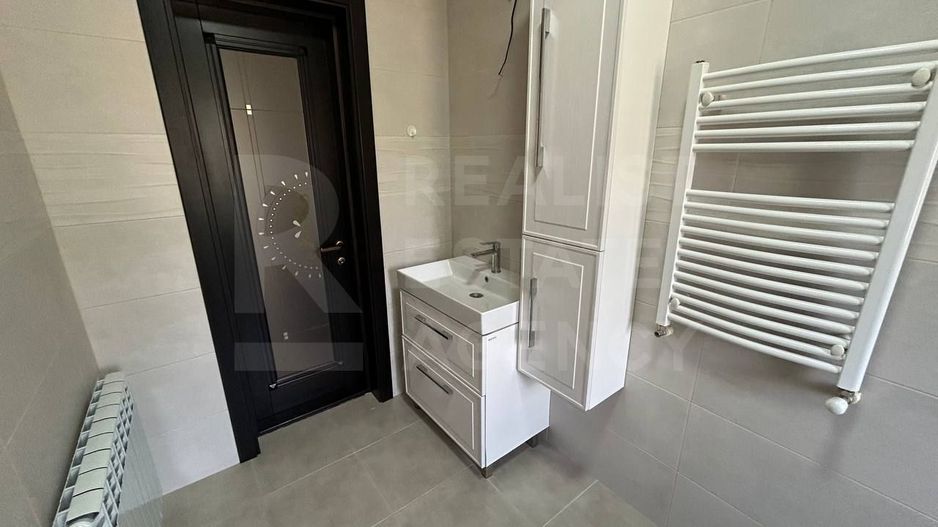 Vânzarea, casa/villa, 4 camere, str. Taras Șevcenco, Pământeni - Poză 28