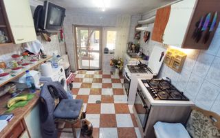 Vanzare casa Andronache - Poză 5