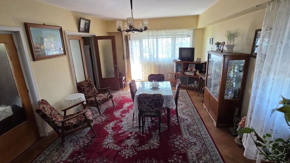 Vanzare Apartament 3 camere, 90 mp  – Cotroceni, vedere Splaiul Independentei - Poză 12