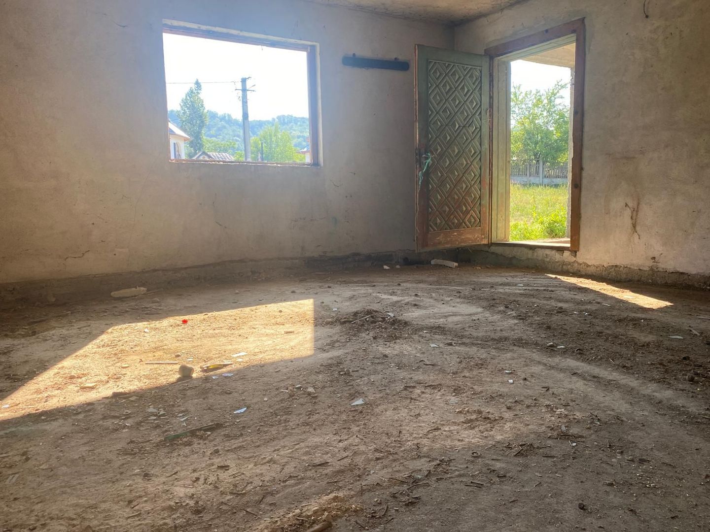 Casă P+1 la roșu, locul tău de refugiu în natura - Suduleni, Izvoare - Poză 17