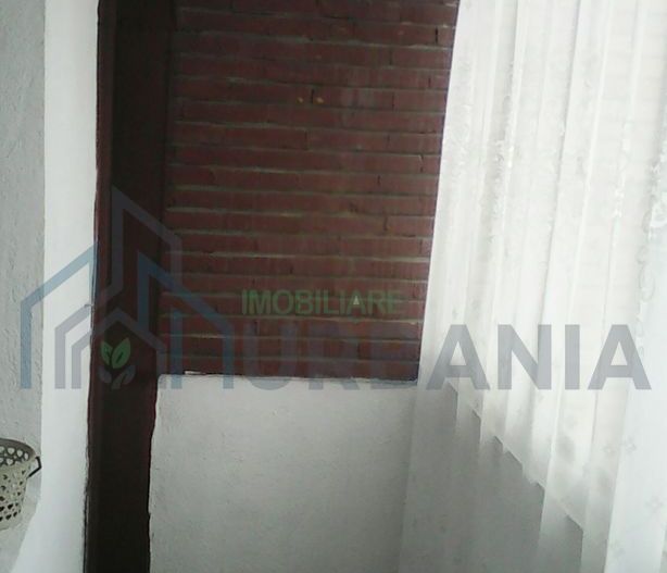 Inchiriez apartament o camera - Poză 8