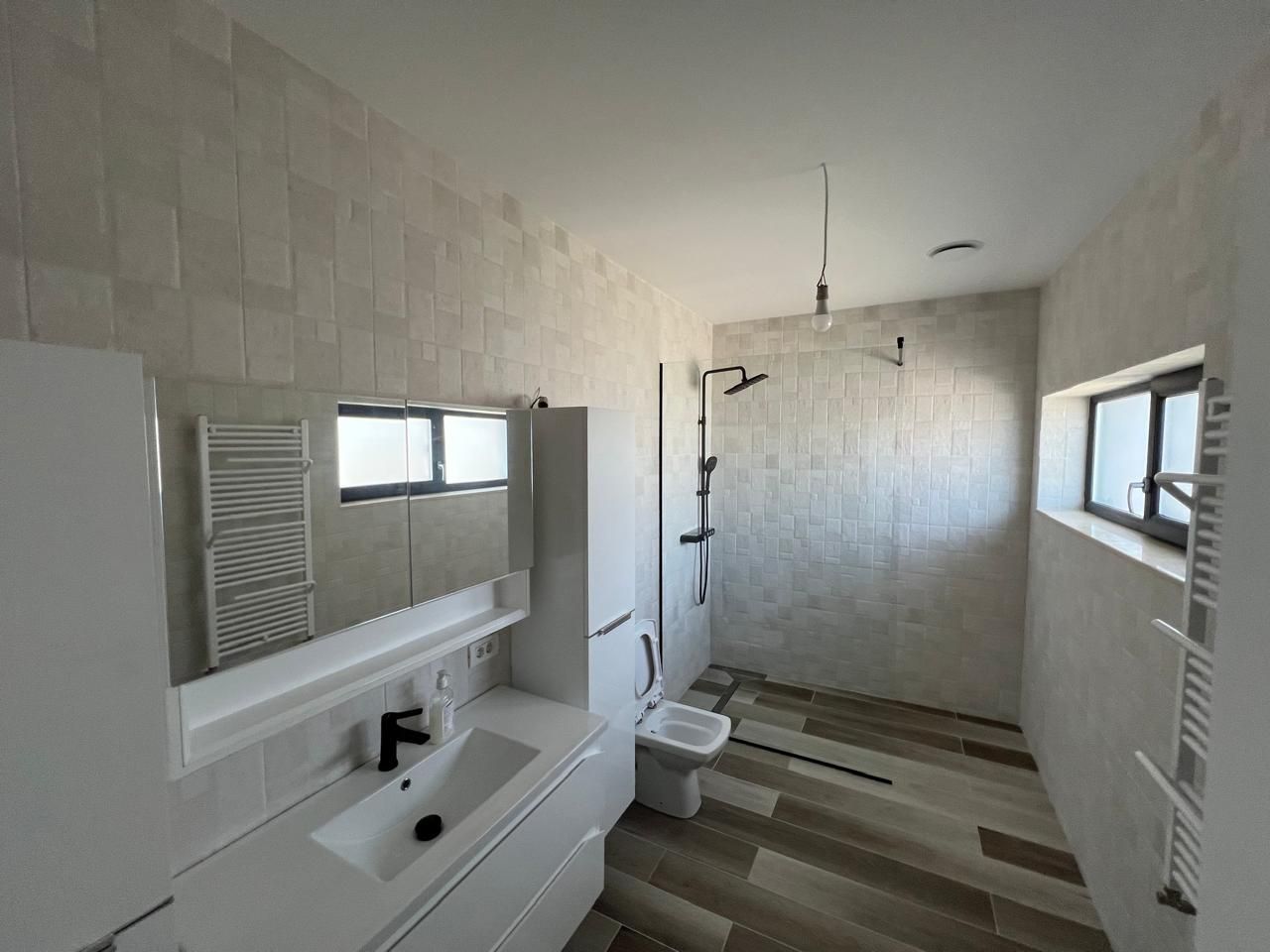 Casa  premium  SMART Independentă energetic  in Dumbravita - Poză 68