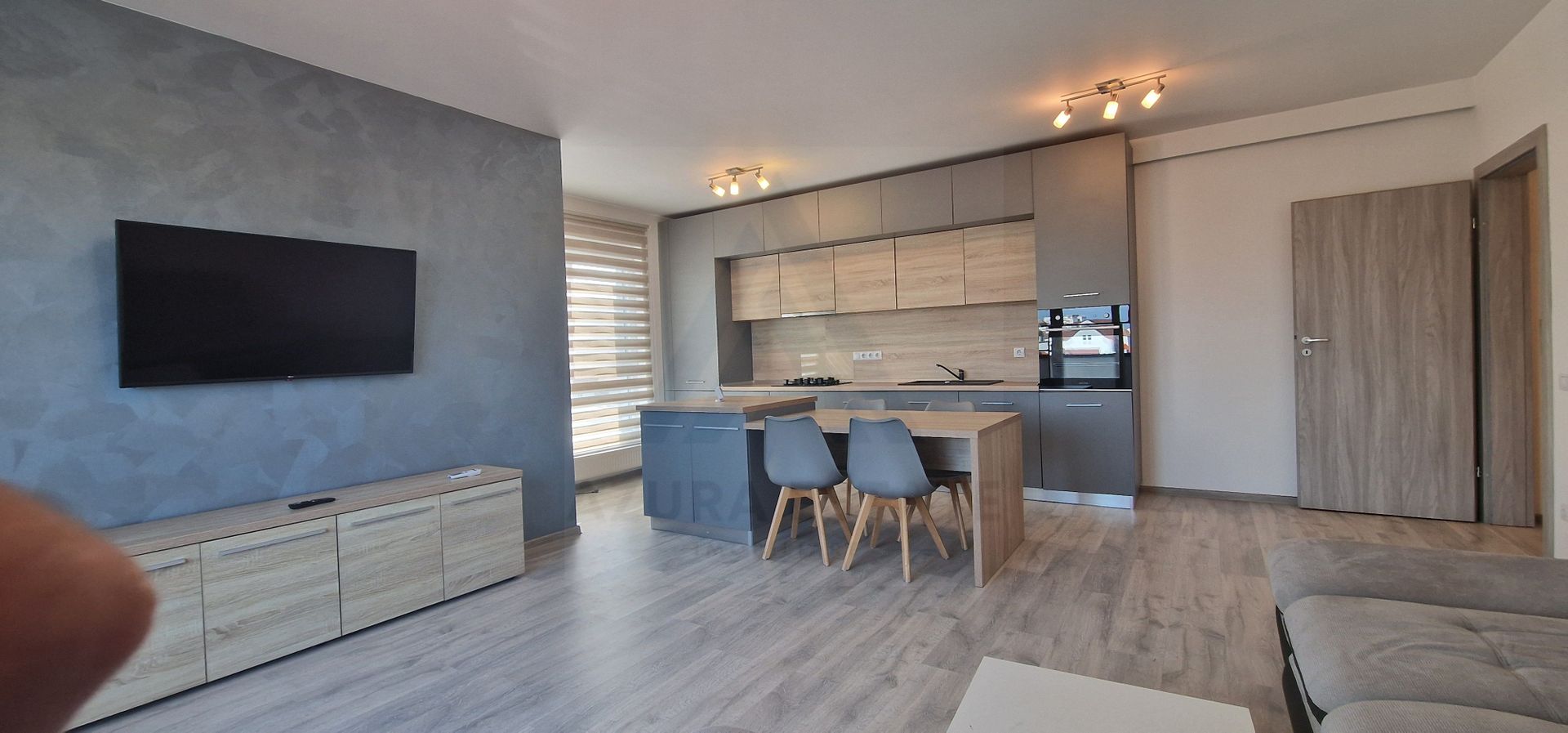 Apartament 3 camere, Calea Dumbravii, parcare subterana - Poză 1