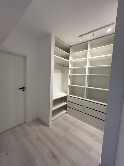 Penthouse cu Loft, Design Contemporan & Priveliste superba - Poză 6