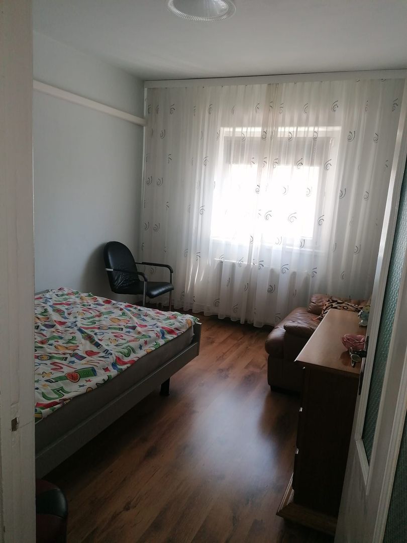 Girocului | 3 Camere | Etaj intermediat | 2 Boxe + Garaj - Poză 13