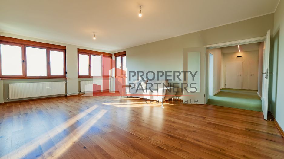 Apartament Duplex Elegant cu Terasă Panoramică – Dealul Cetății, Brașov - Poză 10