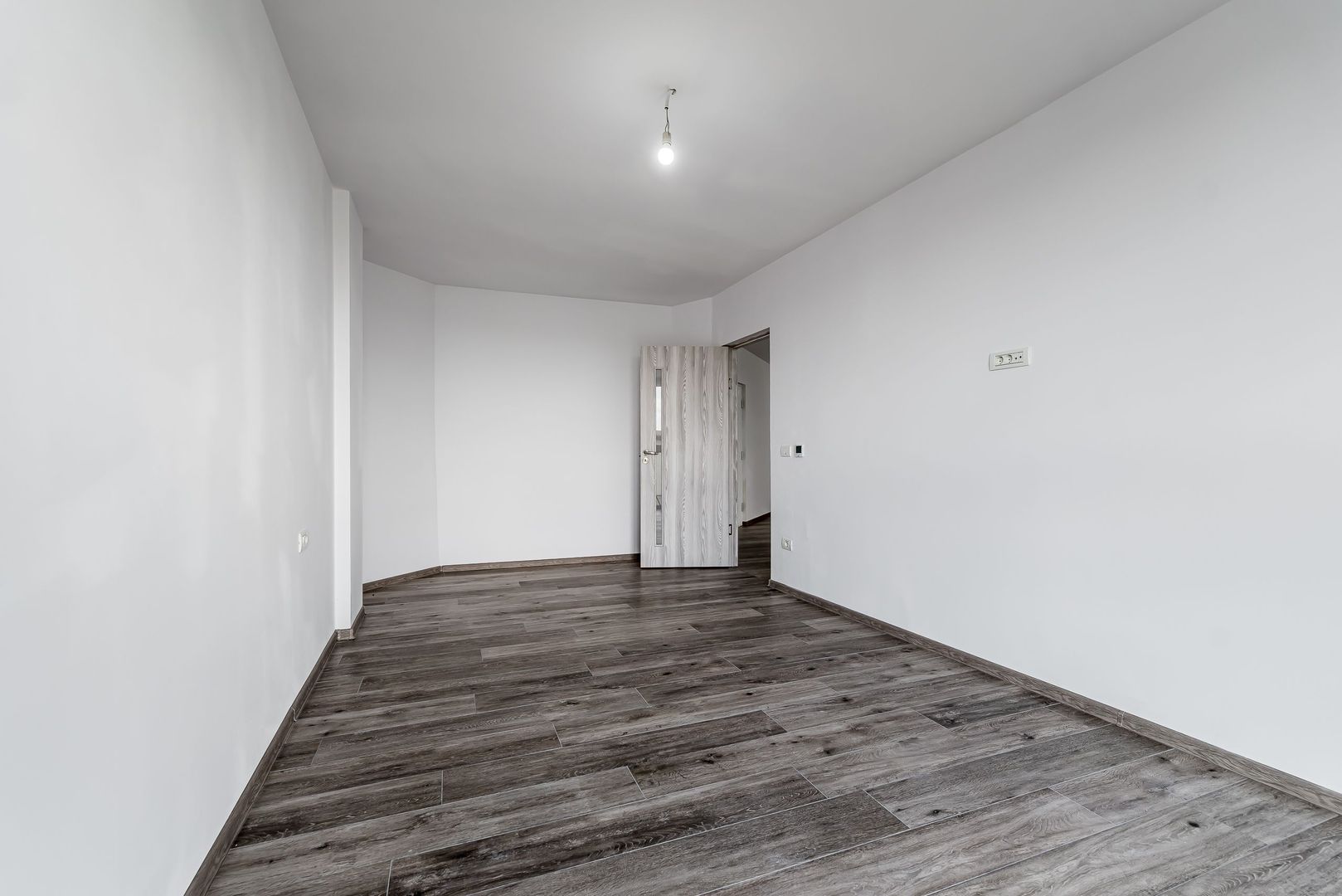 Apartament cu 2 camere, bloc nou, Subcetate, Arad - Poză 8