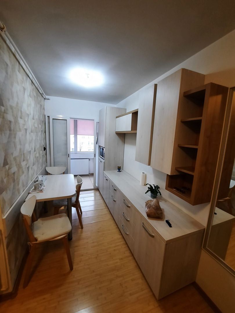 Inchiriere 2 camere decomandat - Poză 5