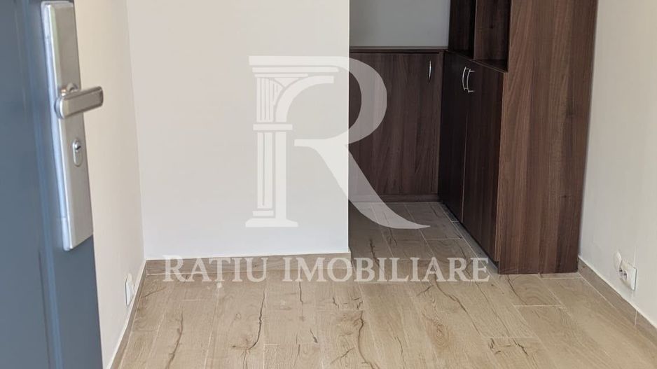 De inchiriat | Spatiu multifuncional | central | Oradea - Poză 1
