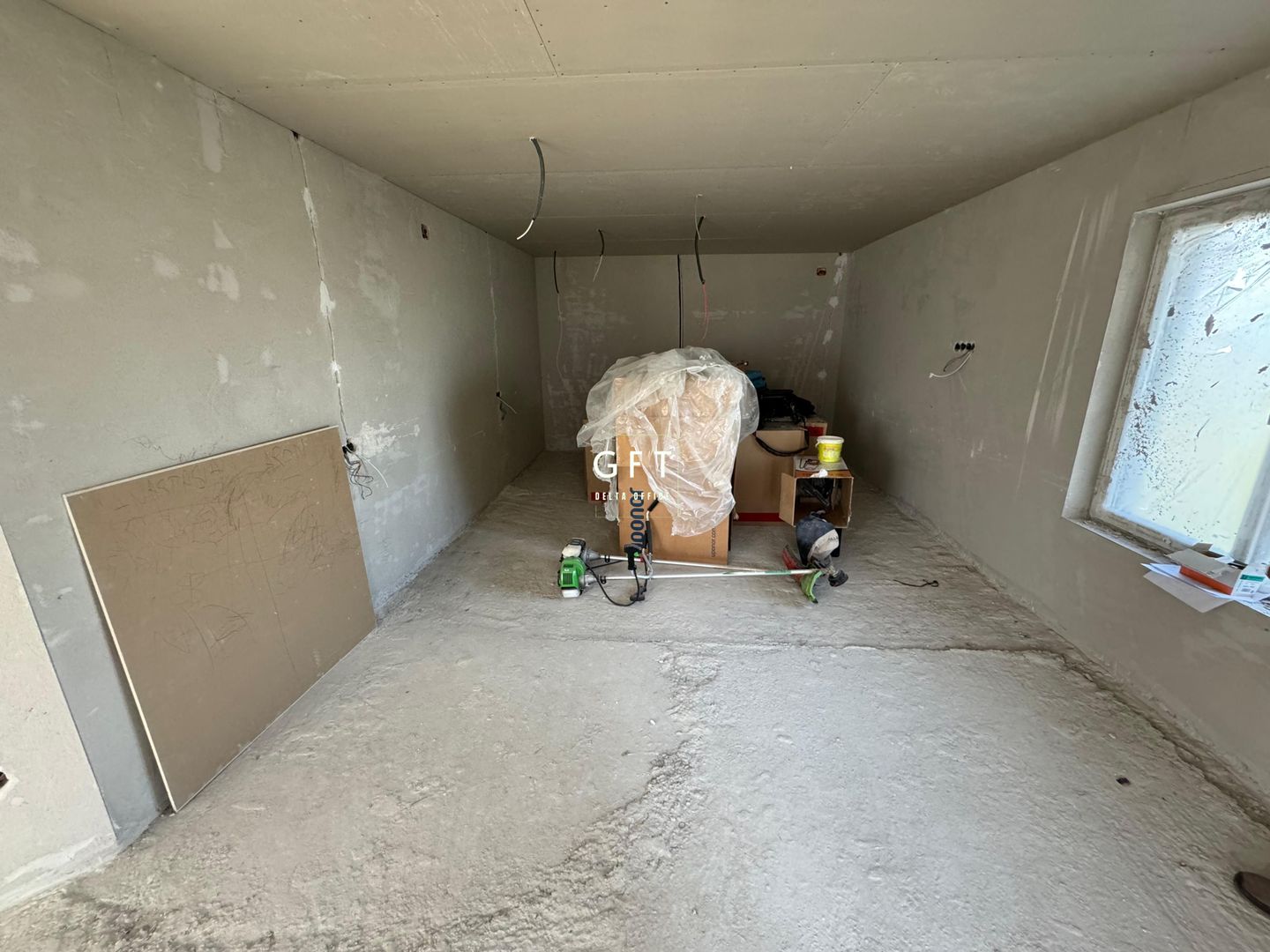 Casa de vanzare la Orheiul Bistritei si teren de 24 de ari - Poză 3