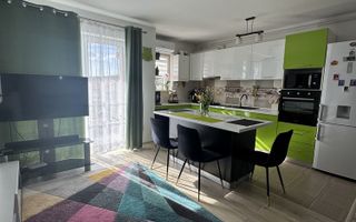 Apartament spațios și luminos, ideal pentru familie, Zona Tineretului. - Poză 1