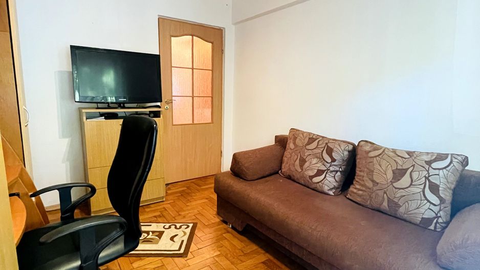 Apartament cu 3 camere DECEBAL - Poză 7