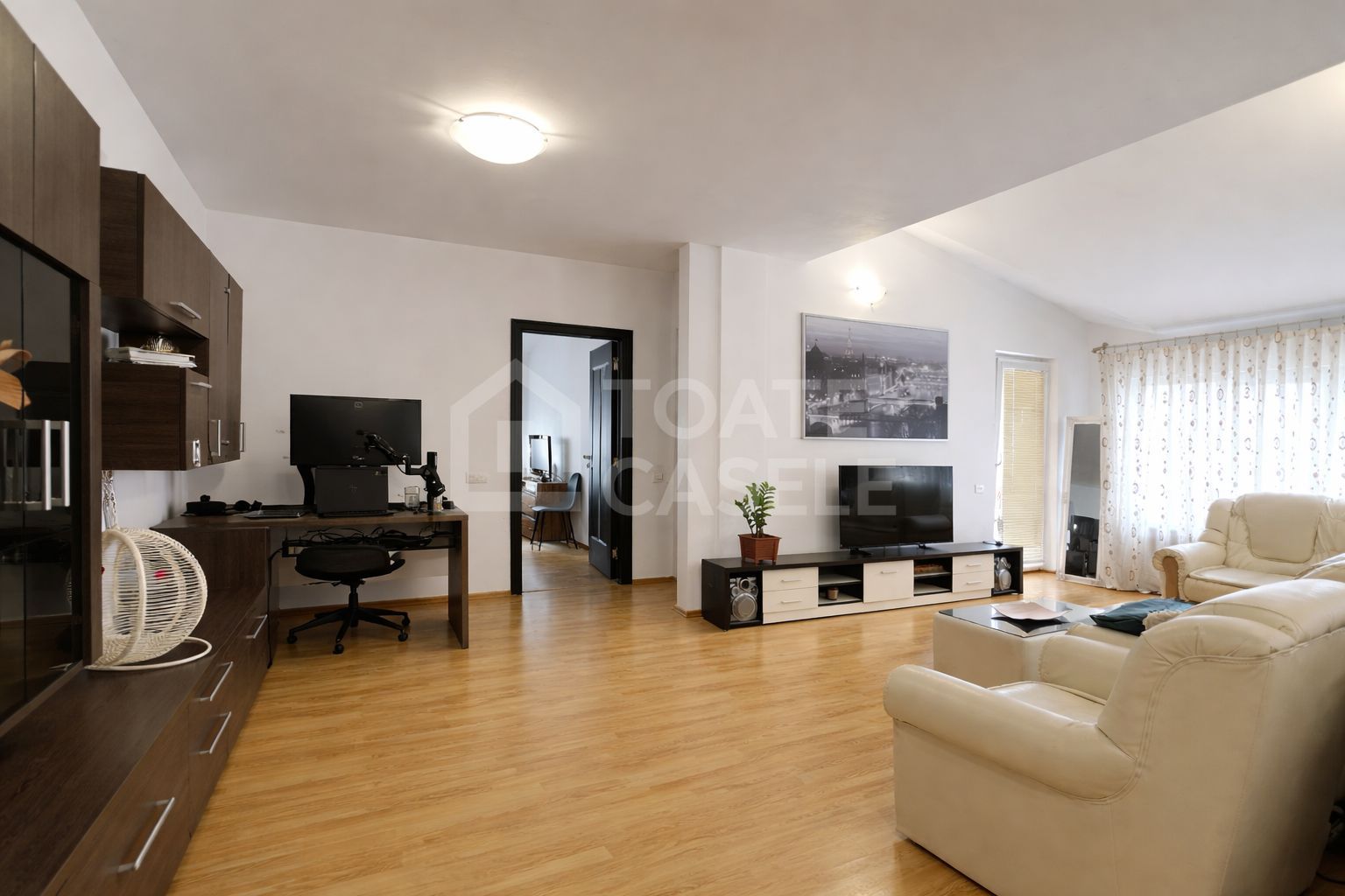Apartament cu două camere, etajul 3, zona Calea Turzii - Poză 2