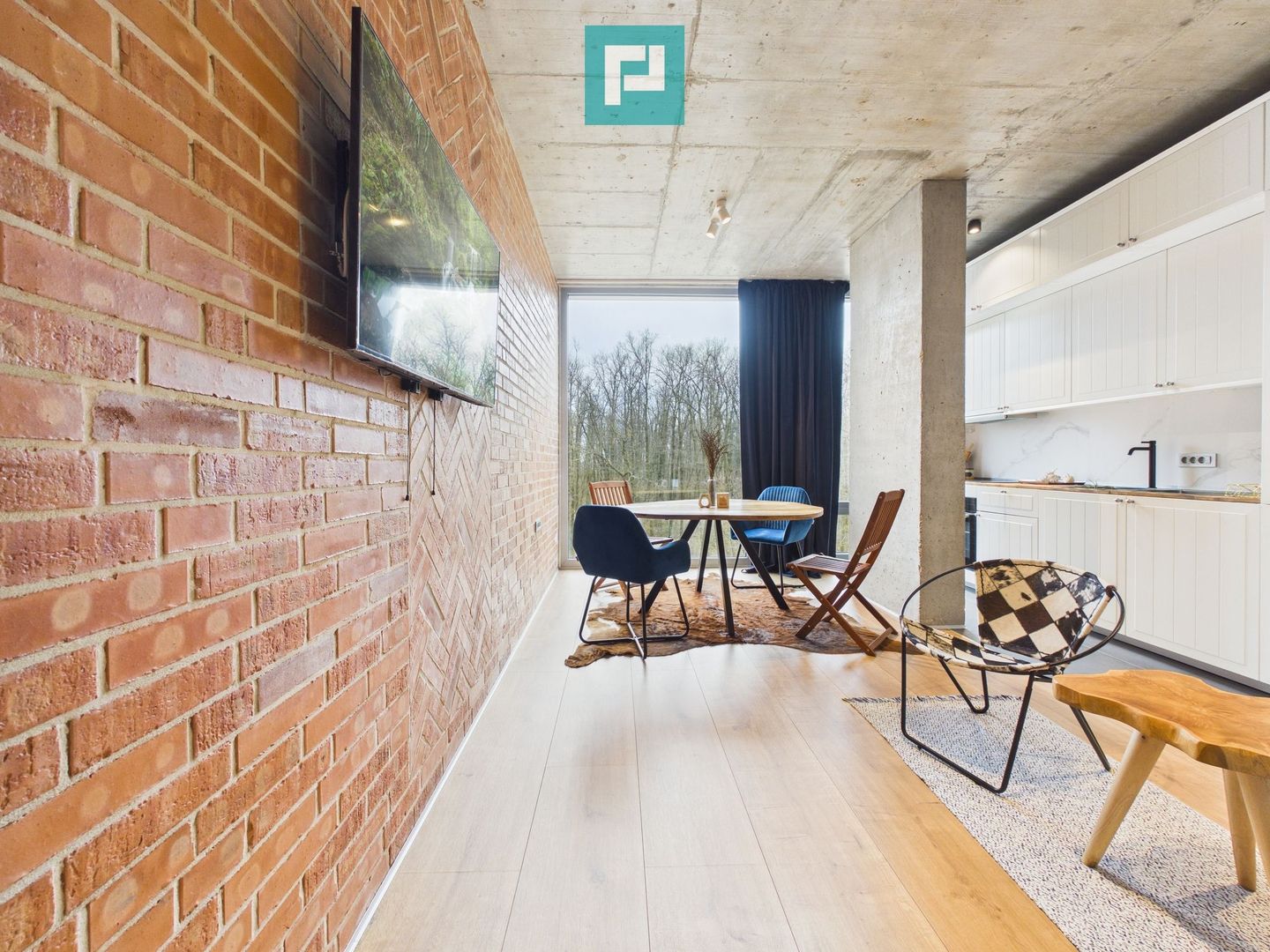 Apartament LoftGreen | Vedere pădure | Parcare - Poză 1