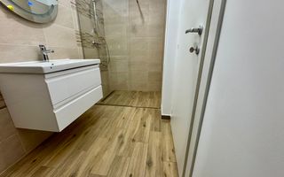 Garsonieră de Vânzare | Parcare | 42 mp | Tractorul - Poză 3