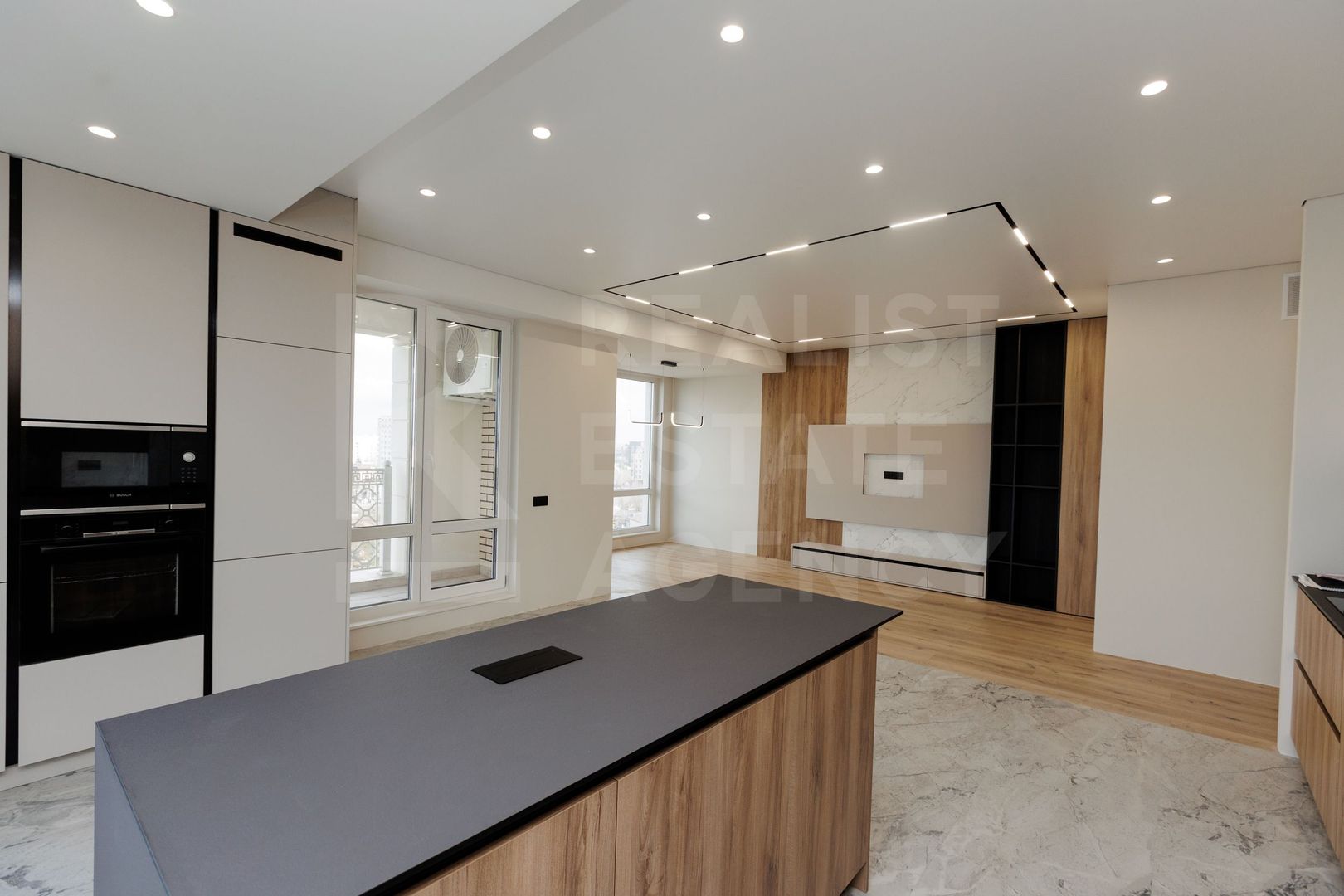 Vânzare, apartament, 4 camere, strada Constantin Stere, Centru - Poză 2