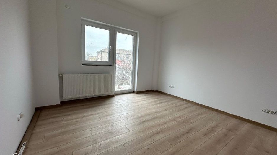 Spatiu de birou modern, 60mp, zona Central - Poză 2