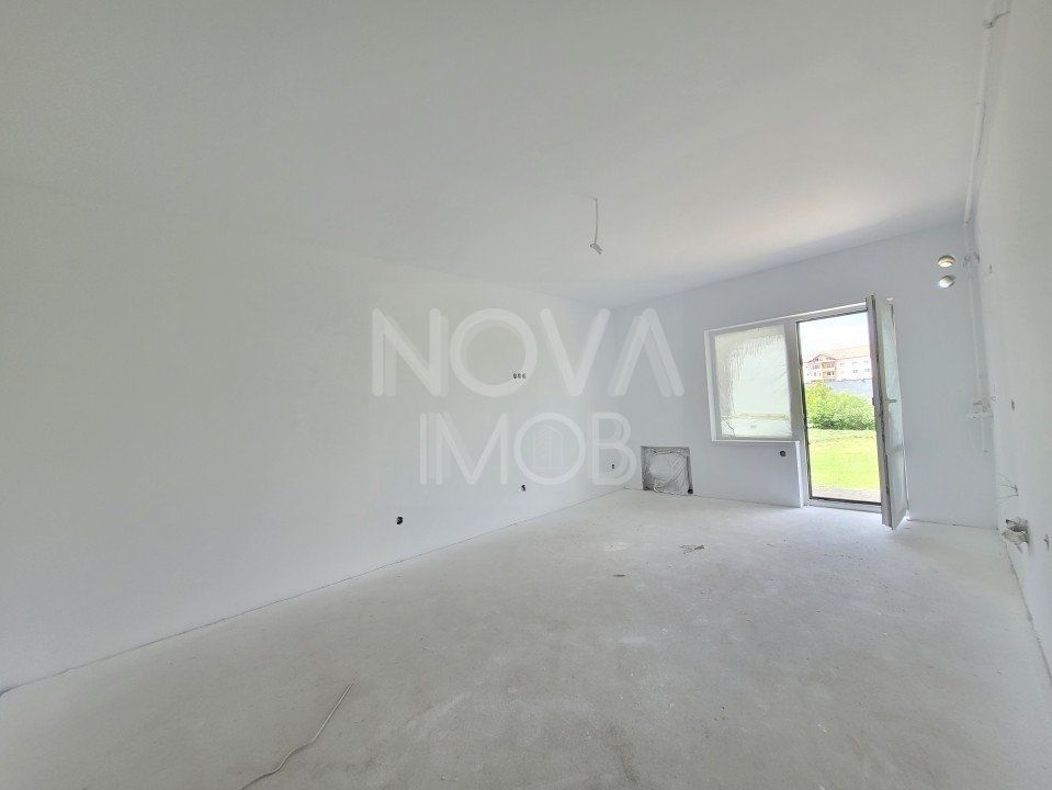 Apartament cu 2 camere, decomandat, Str. Doamna Stanca - Poză 10