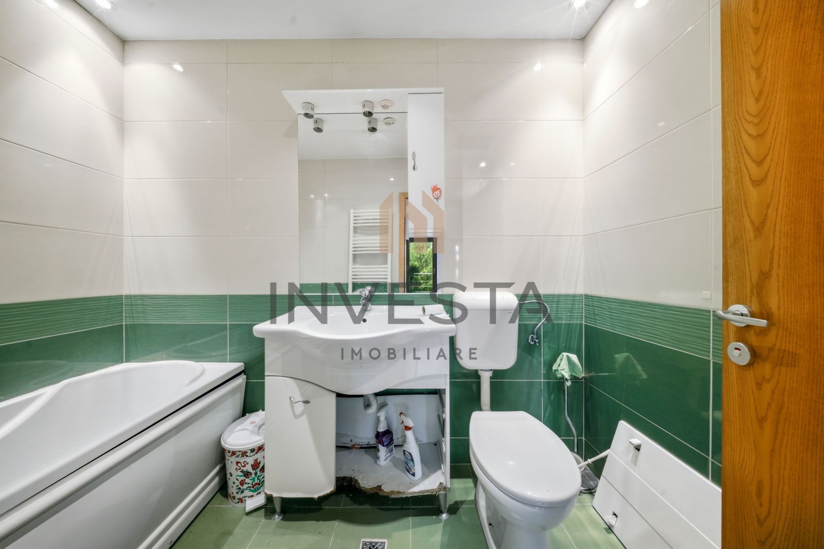 Casa individuala cu teren de 1150mp | 258mp utili | 6 camere | Europa - Poză 8