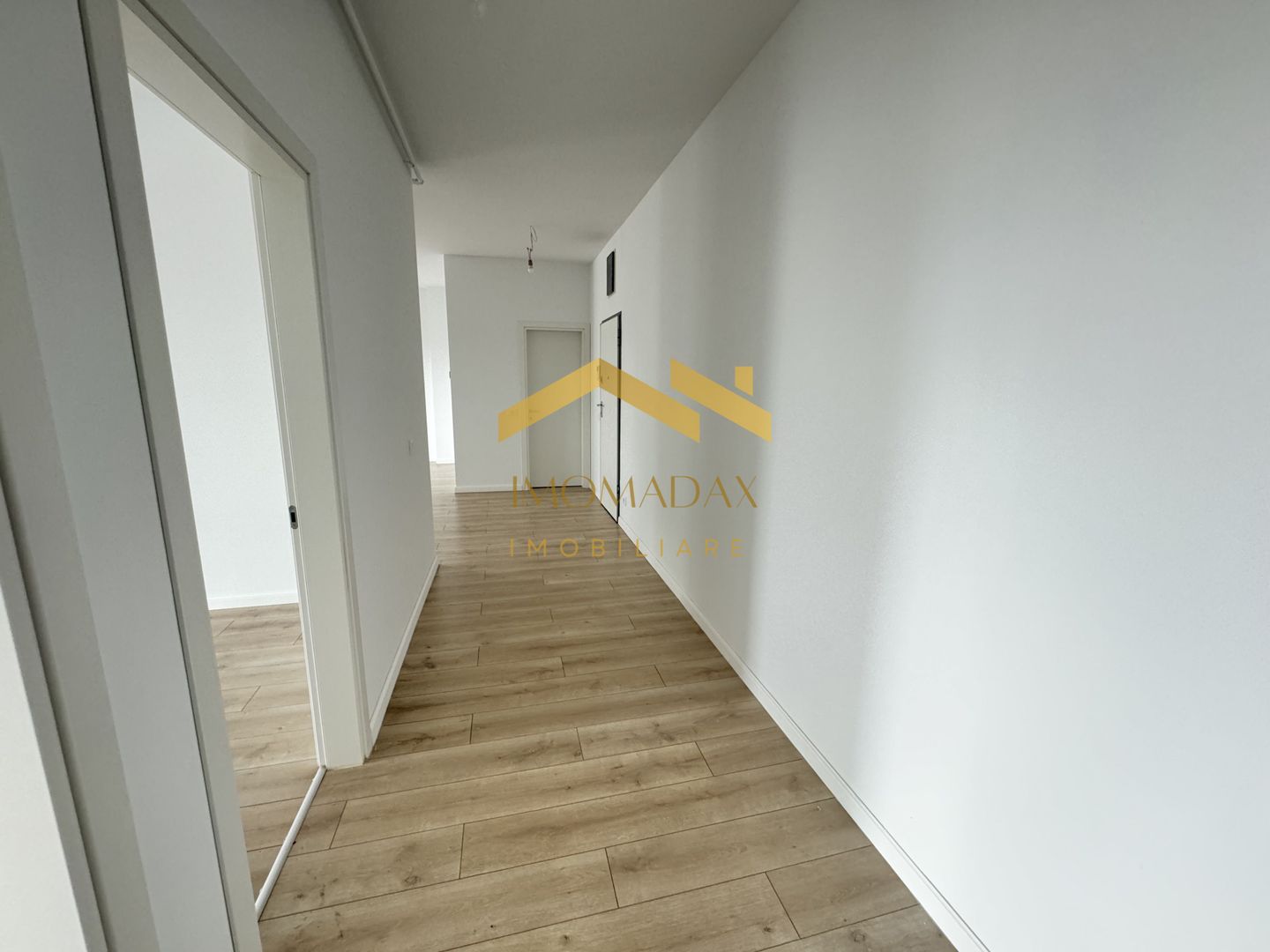 Aradului/Torontalului-3 Camere-Centrala Proprie - Poză 4