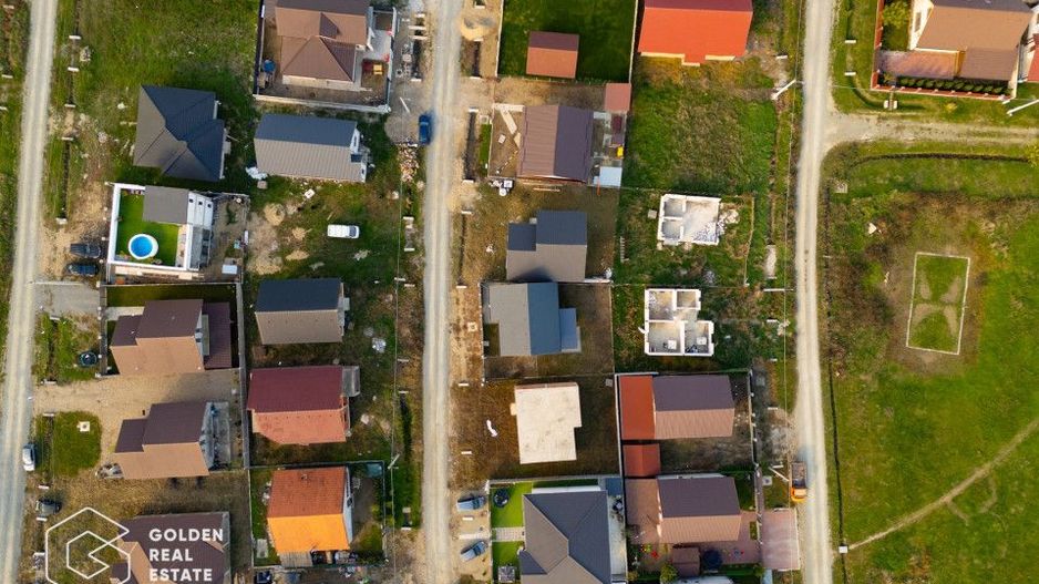 Casa Moderna P+M, Izolata, cu Acoperis Bramac în Zimandu Nou, comision 0% - Poză 6