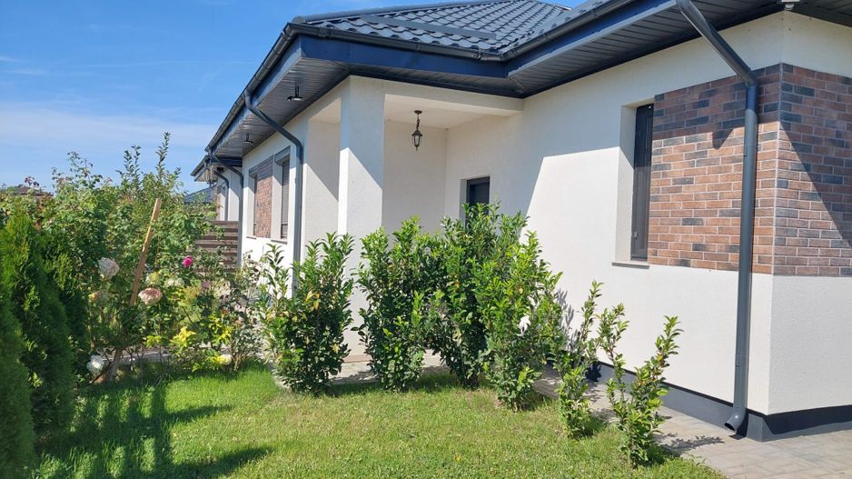 Casa individuala in Corbeanca, mobilata si utilata, gata de locuire. - Poză 1