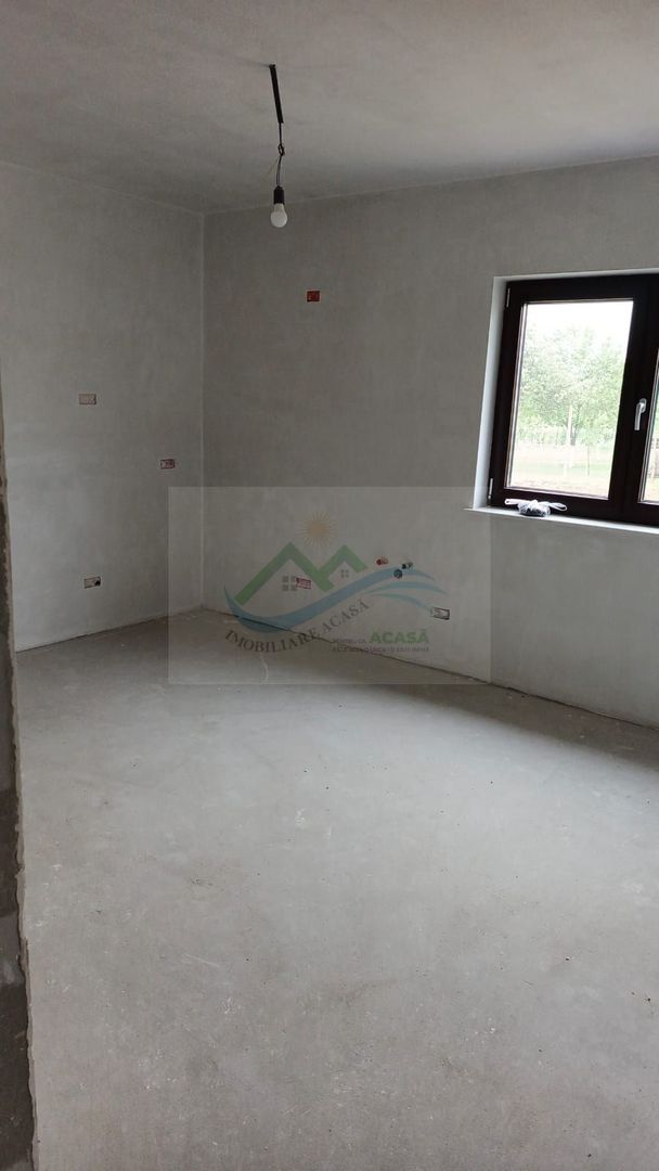 Casă/Vilă Dumbrăveni/Suceava - Poză 23