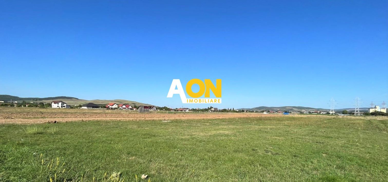 Teren intravilan cu toate utilitatile, zona Arex, 450mp - Poză 1