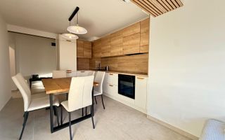 Apartament renovat, etaj intermediar, zona Năsăud - Poză 7
