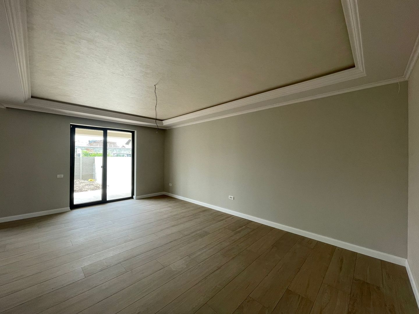 Duplex deosebit cu 5 camere, 3 băi -cartier Europa - Poză 2