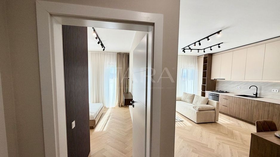 Apartament premium 2 camere, dressing, balcon, parcare subterana. - Poză 11