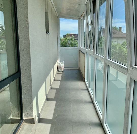 Inchriere Apartament 3 Camere zona Ultracentrala Bloc Nou - Poză 13