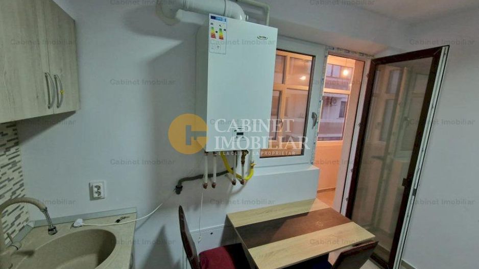 Etaj 1 Apartament 1 Camera Decomandat Cug - Poză 1