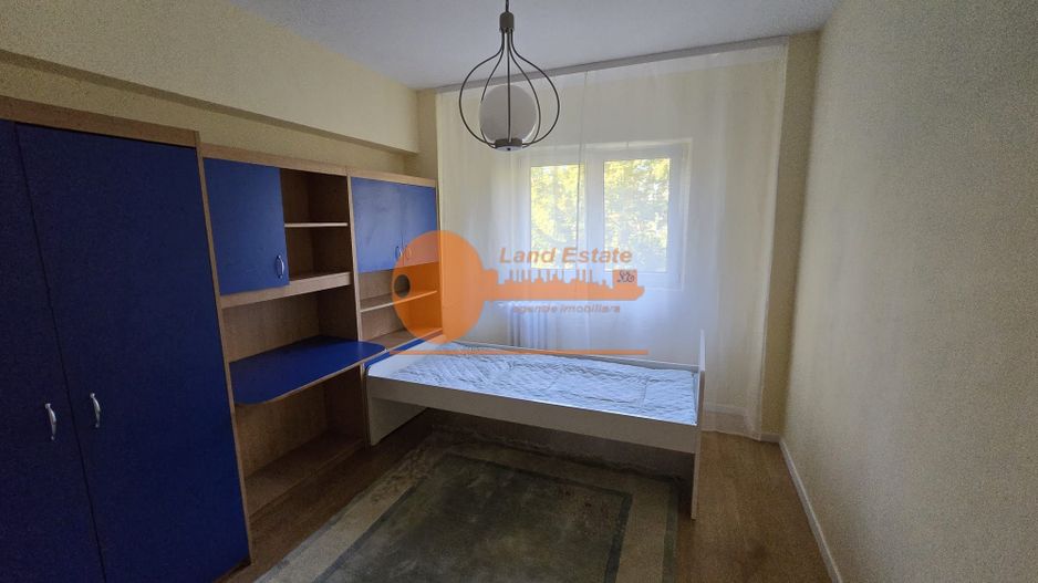 Apartament cu 4 camere in zona Lacul Tei - Bloc Reabilitat - Poză 17