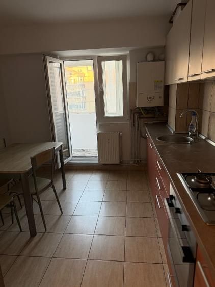 Apartament 2 camere renovat in zona Lujerului cu centrala proprie - Poză 5