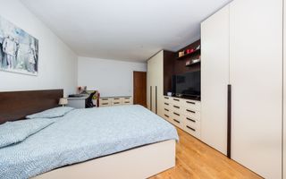 Apartament 2 camere, decomandat, renovat integral, 3/4, Astra– Planete - Poză 2