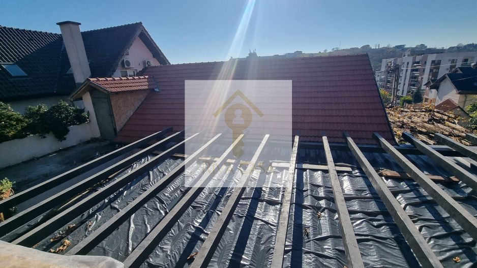 De vânzare – Casă la cheie, zonă ultracentrală Oradea. - Poză 23