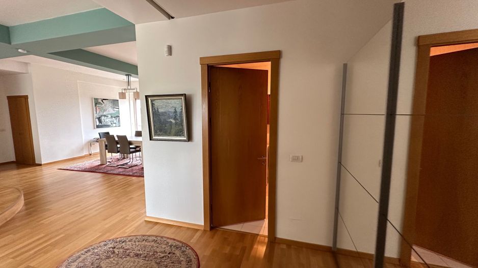 Luxury penthouse for rent close to the Center of Timisoara - Poză 12