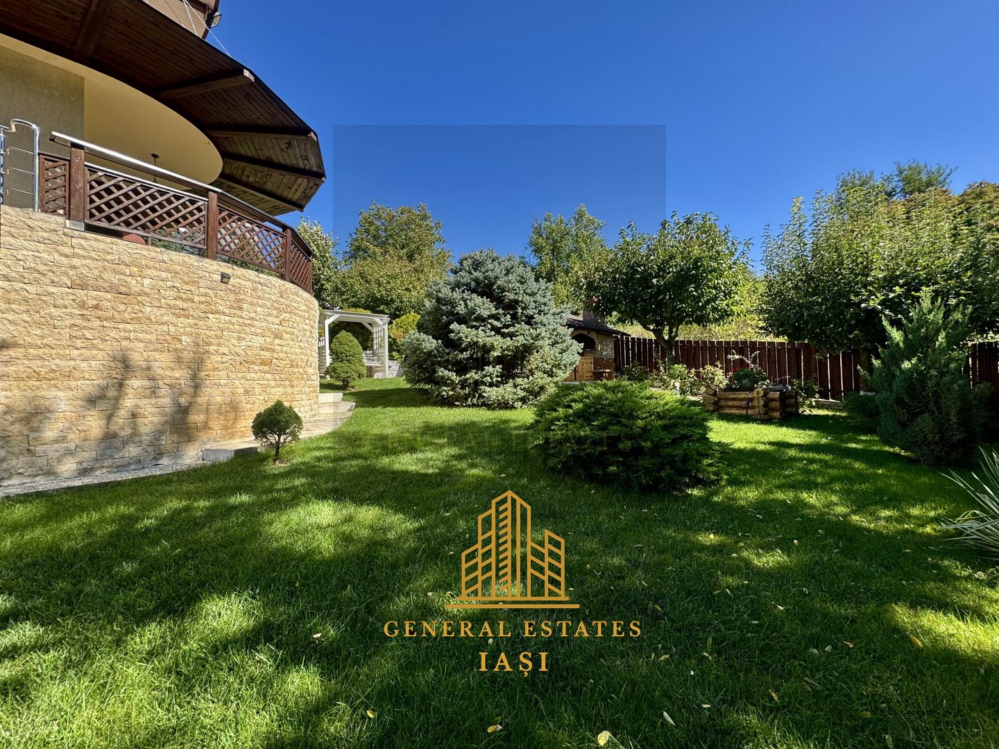 Vânzare Casă D+P+E - Full echipată în Bucium, Plopii fară soț - Poză 4